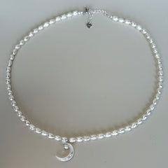 Moon & Mother-of-Pearl Necklace with Freshwater Pearl in S925 Silver