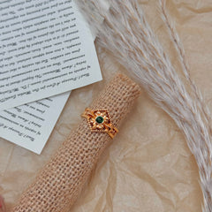 S925 Silver Vintage Gold-Tone Ring with Green Zircon