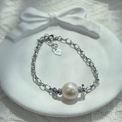 Moonlit Gleam · Large Pearl Bracelet