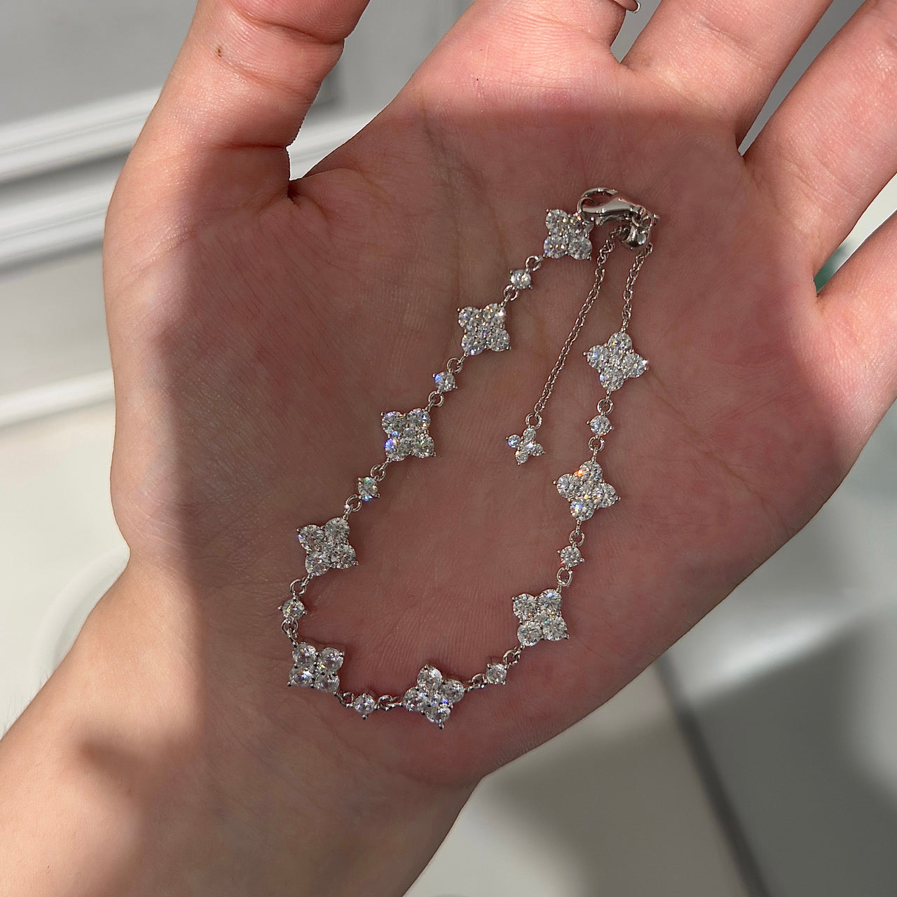 Shimmering Clover - S925 Silver Full Diamond Bracelet