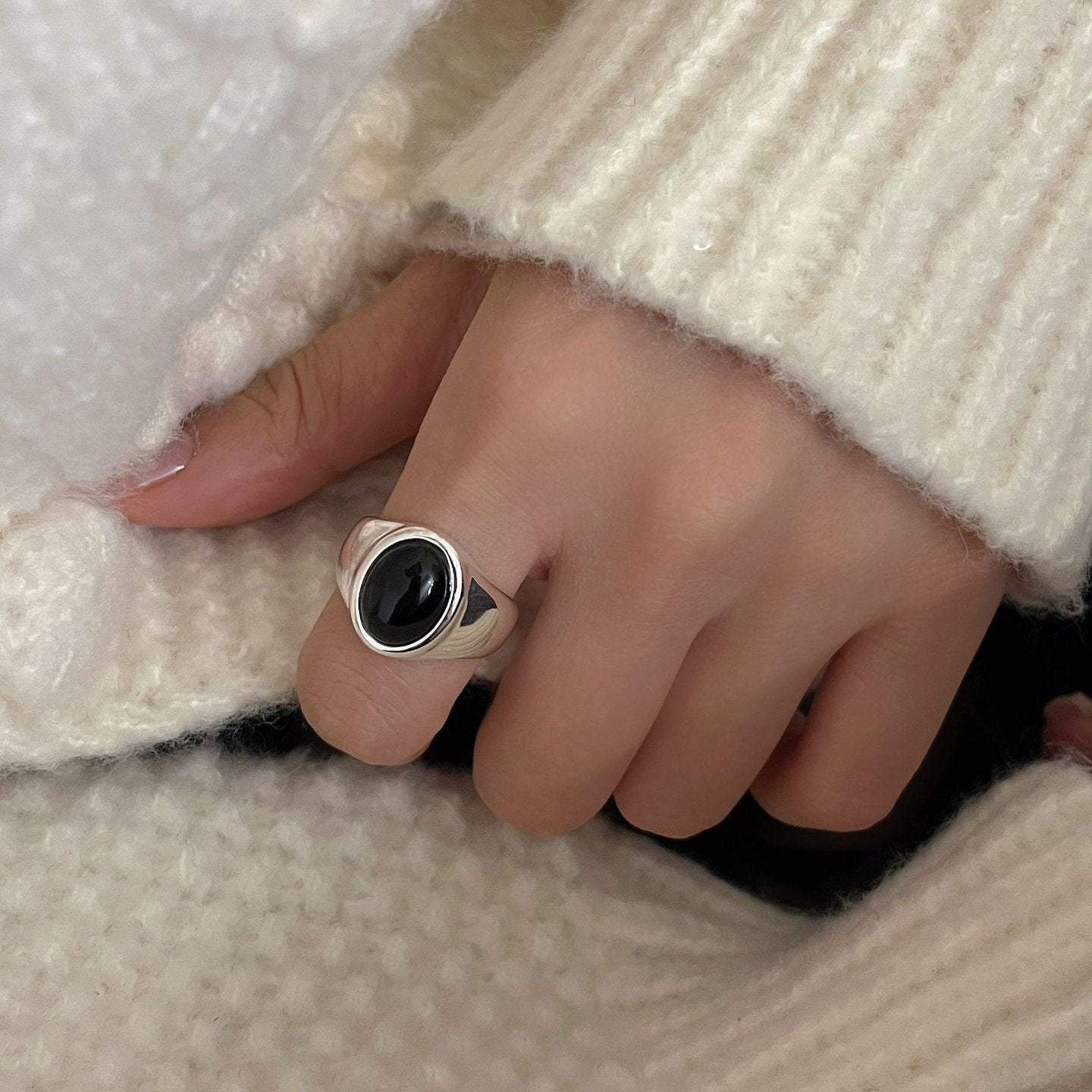 Oval White Mother of Pearl & Black Onyx Silver Ring