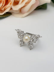 Whispering Wings · Pearl & Zircon Ring