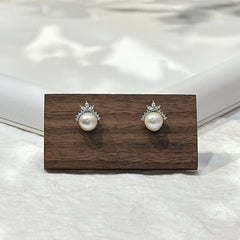Crown of Stars · Zircon & Pearl Silver Studs