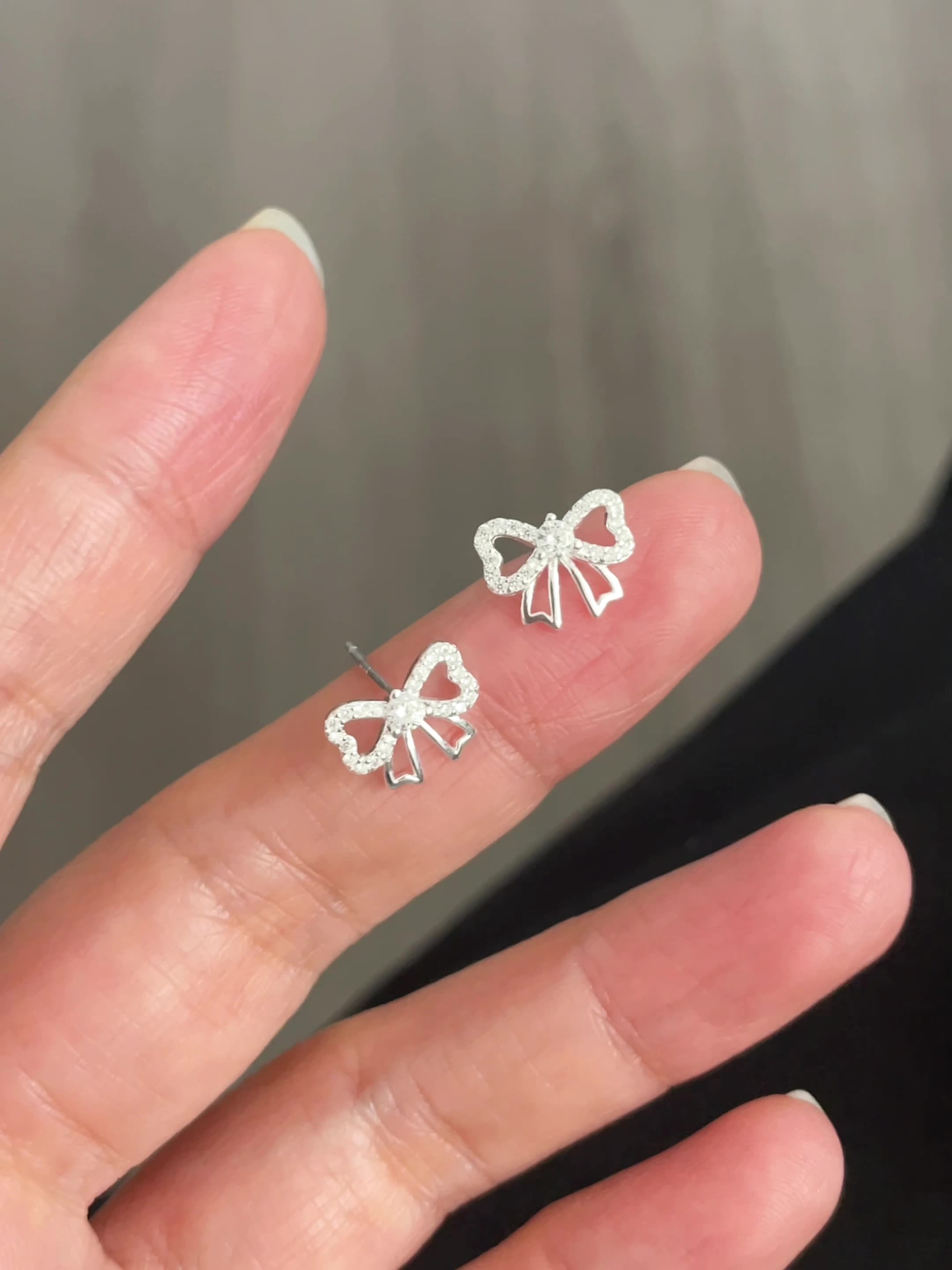 S925 Silver Minimalist Bow Stud Earrings with Sparkling Zircon