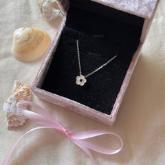S925 Sterling Silver Vintage Floral Necklace