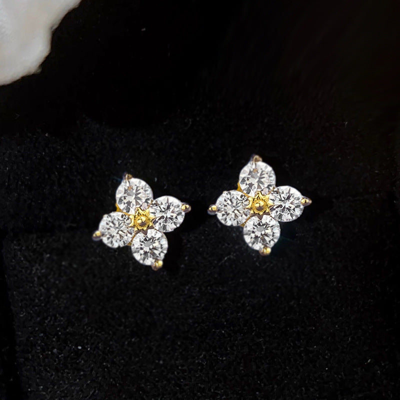 S925 Silver Four-Leaf Clover Stud Earrings