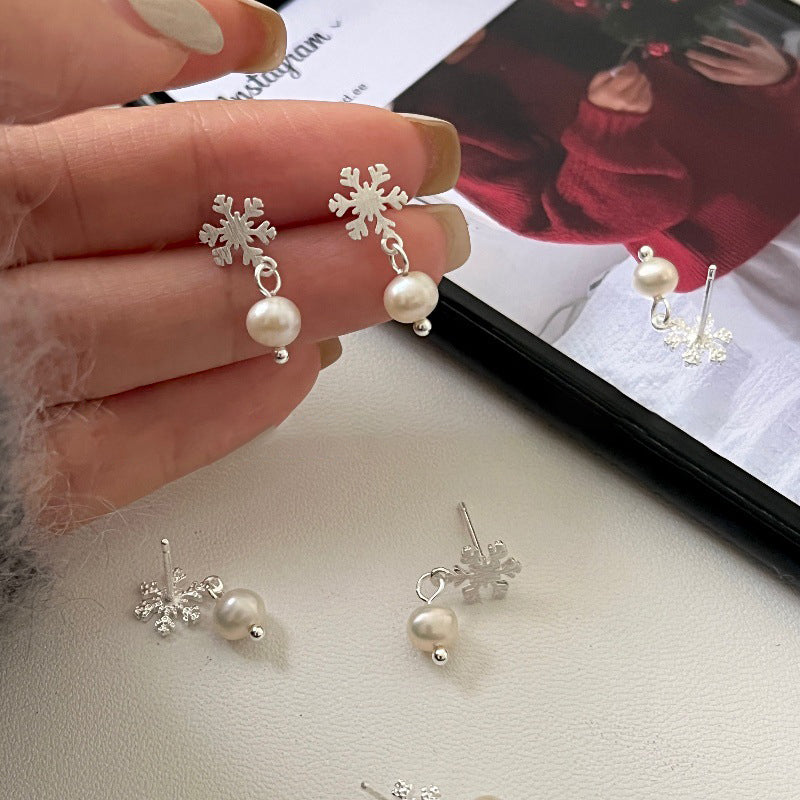 S925 Silver Snowflake Pearl Earrings