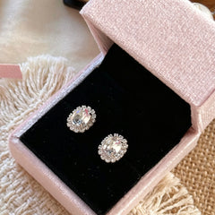 Sparkling Oval Zircon Stud Earrings