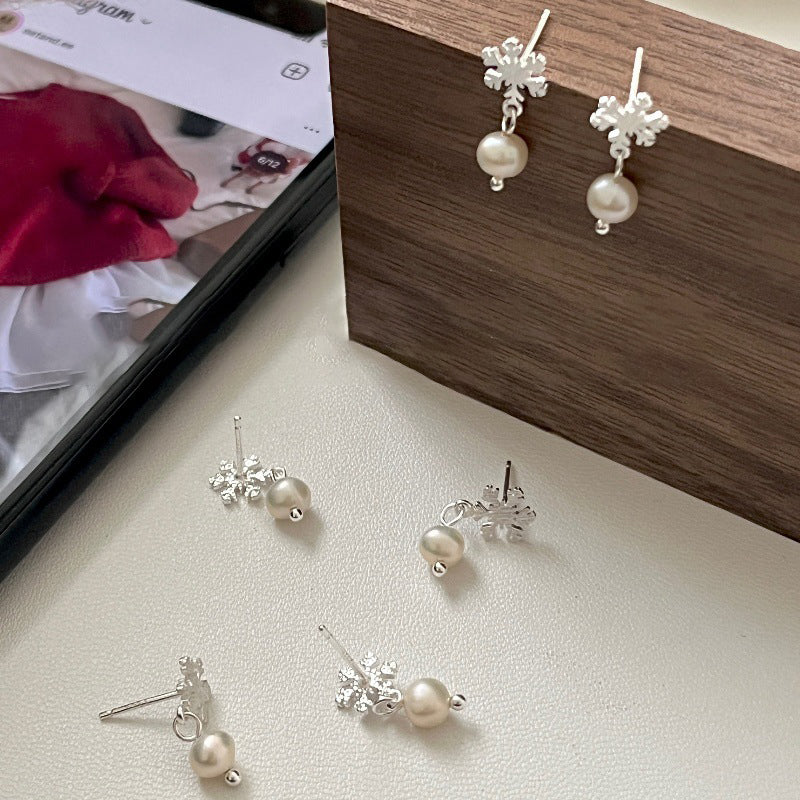 S925 Silver Snowflake Pearl Earrings