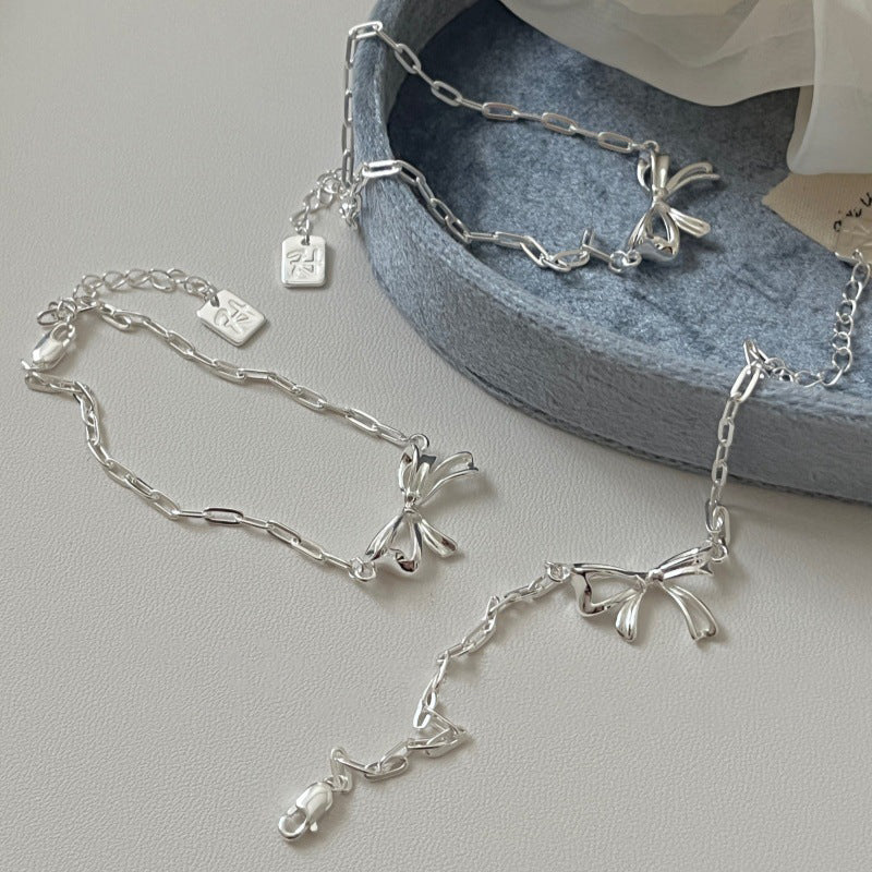Morning Waltz · Bow-Knot Silver Bracelet