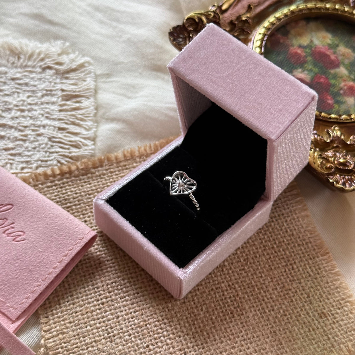 S925 Sterling Silver Vertical Stripe Open Heart Ring