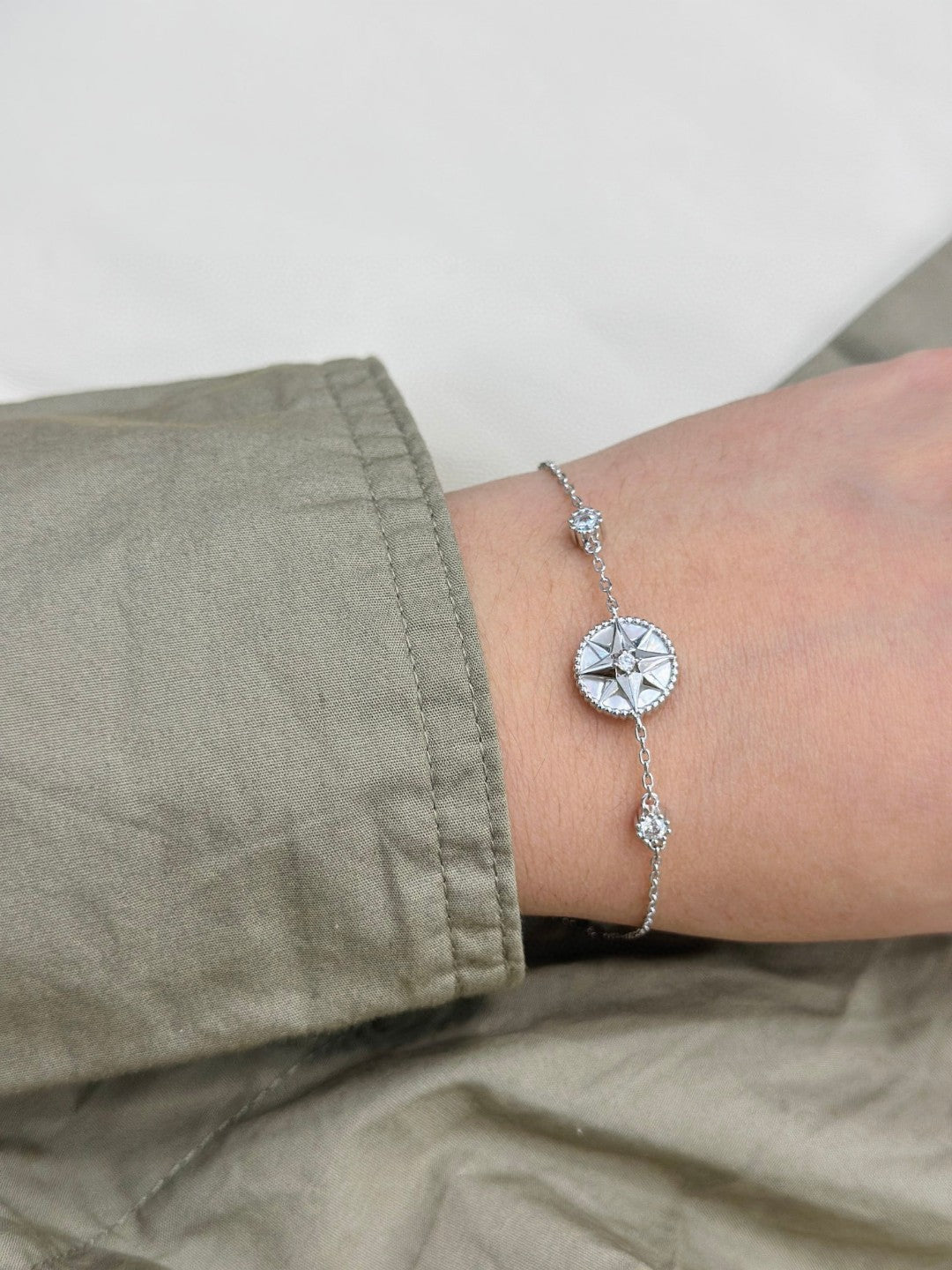 Eight-pointed Star Silver Shell Bracelet