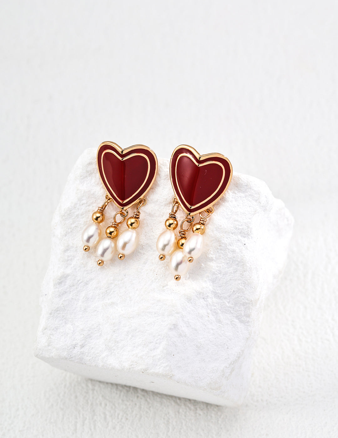 S925 Silver Heart Enamel Natural Pearl Stud Earrings